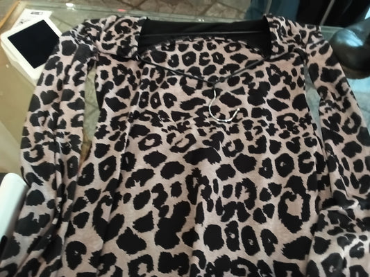 Kleid Beige und Schwarz