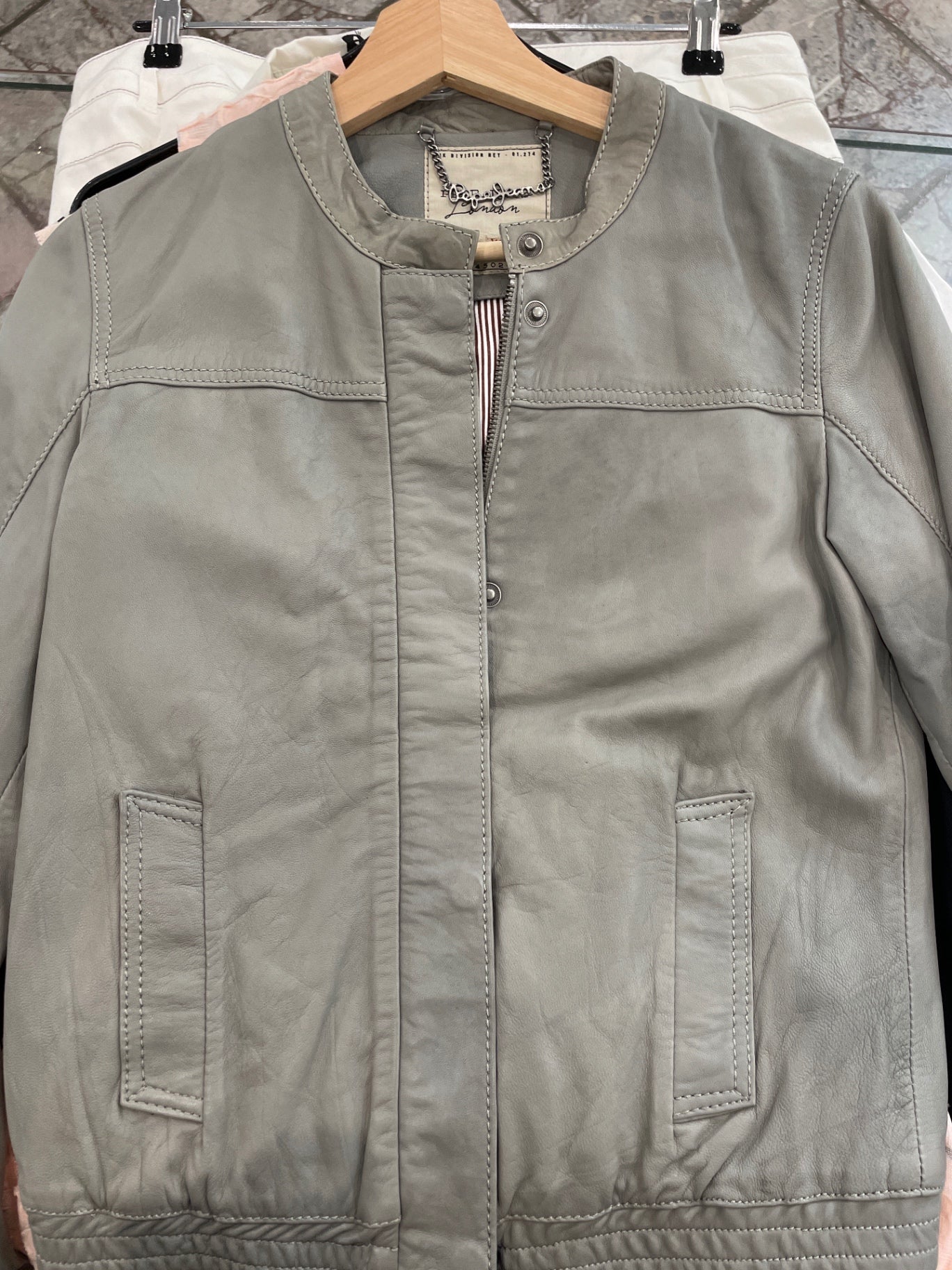 Pepe Jeans Jacke Leder Grau